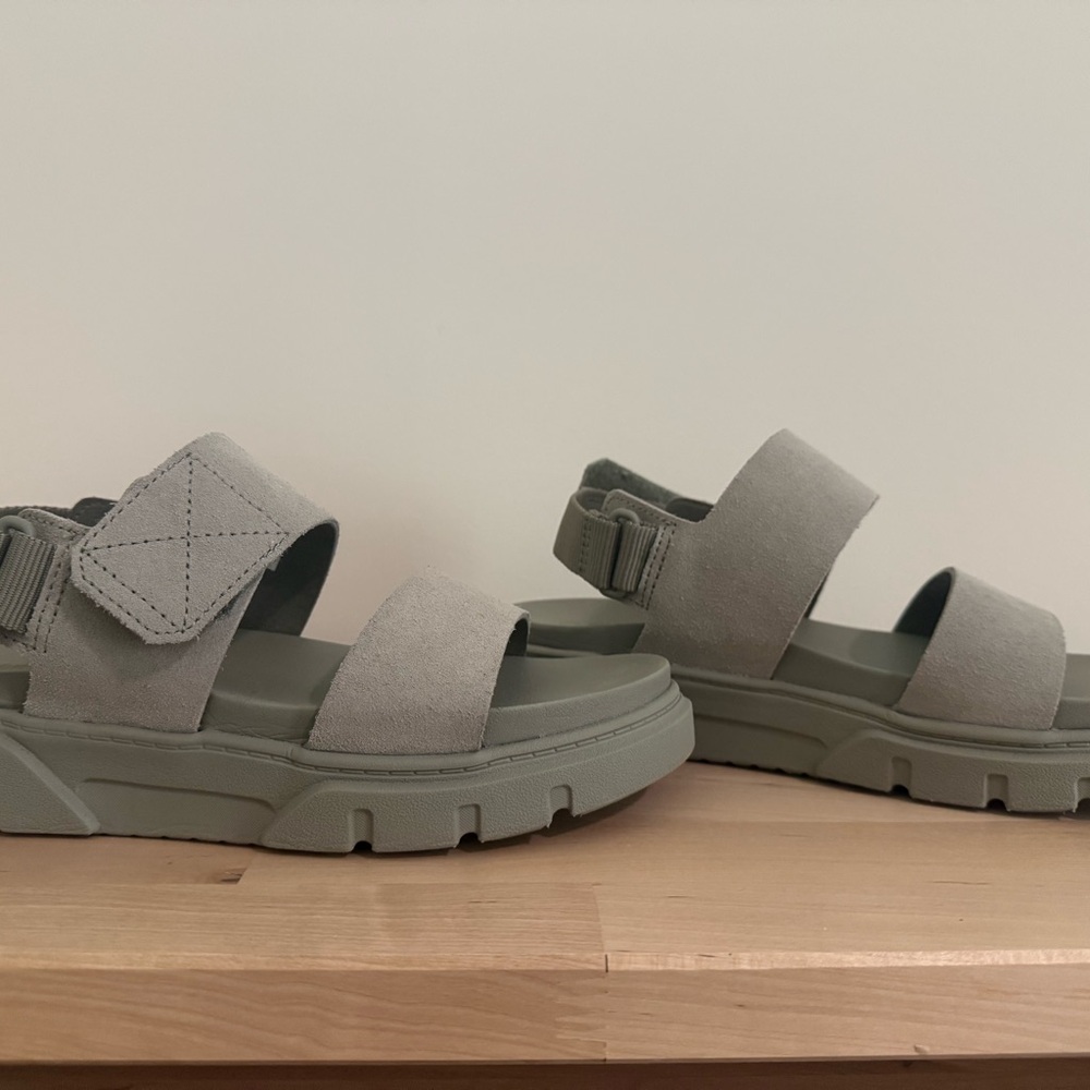 Timberland Gray Women's Sandals - Picture 4 of 5